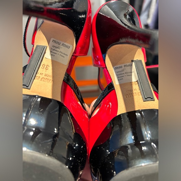 Miu Miu Red & Black patent pee toes - Picture 7 of 7